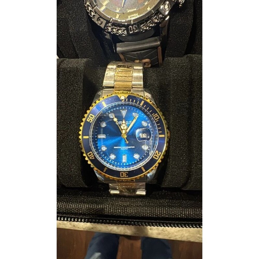Budget watch new no box or tags